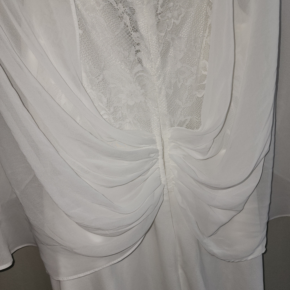 Ever Pretty Wedding White Long Sleeve Dress with Lace Detail - Picture 8 of 16
